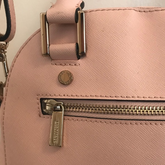 Danier | Blush Leather Dome Satchel Purse - Picture 3 of 8